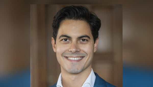 the dutch prime minister and his fiancé are having a baby. a tv presenter says he's too busy. ma'am.
