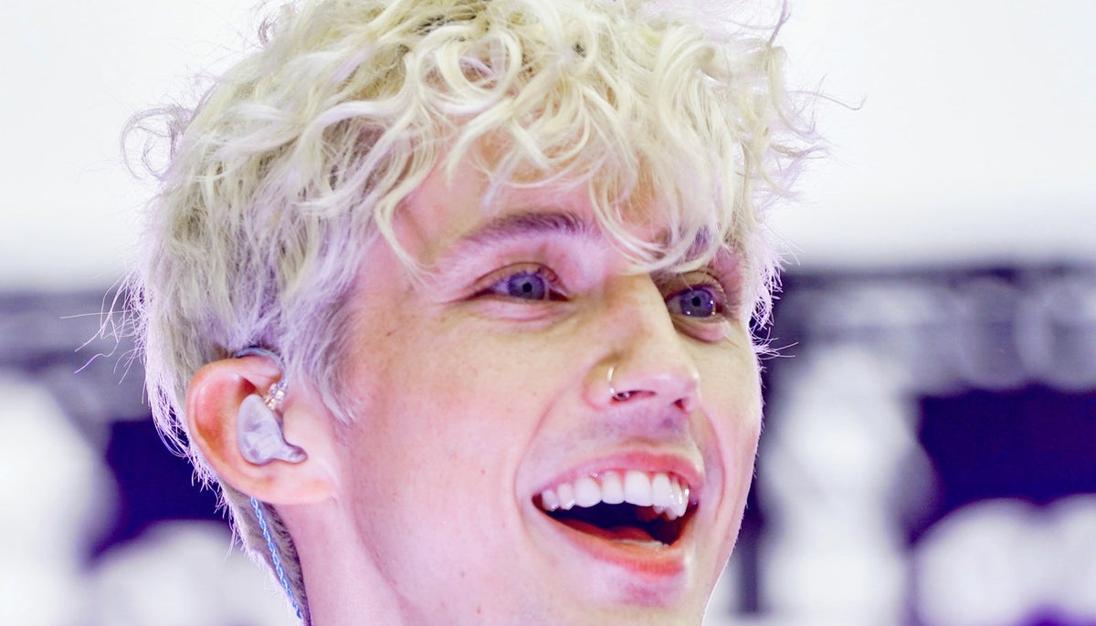 new york magazine sent troye sivan and elliot page to a 194-degree bathhouse for its first men's issue. we'll be in the steam room.
